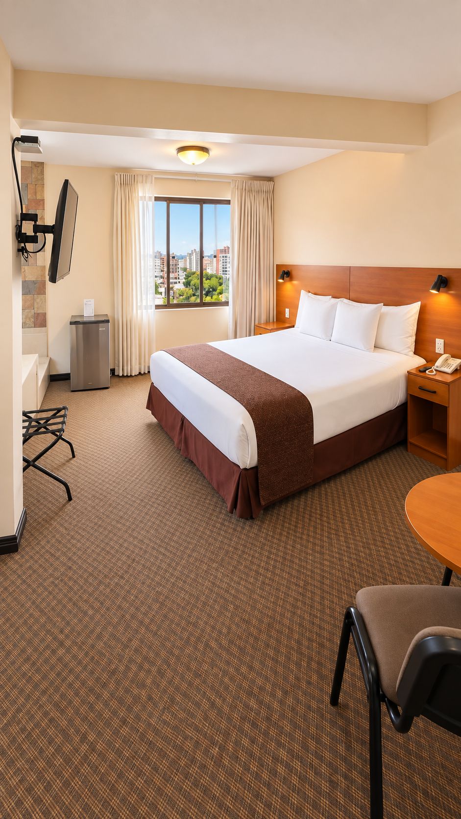 Suite | Premium bedding, down comforters, pillowtop beds, minibar