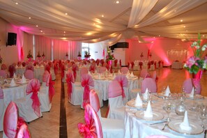 Indoor wedding - Hotel Calacoto (La Paz)