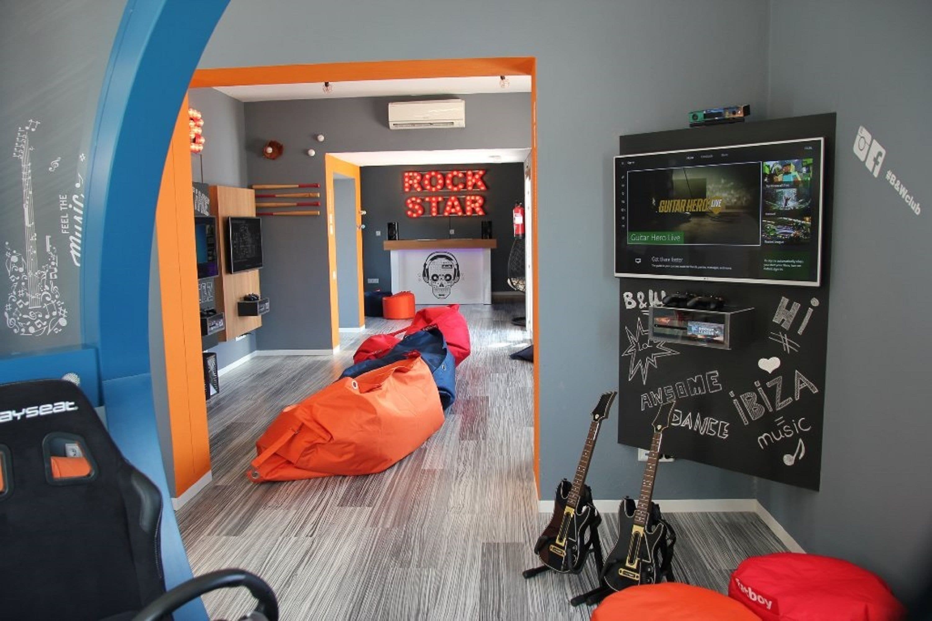 children’s play area – indoor