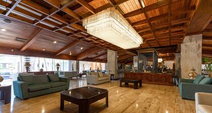 Dominican Fiesta Hotel