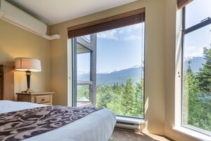 Condo, 2 Bedrooms (Unit 213)