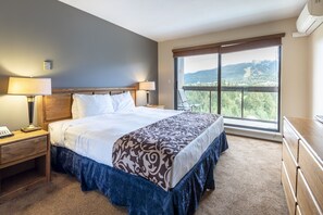 1 bedroom, desk, laptop workspace, iron/ironing board - The Ironwood (Whistler)