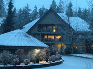 Front of property - Valhalla Vacations at Whistler (Whistler)
