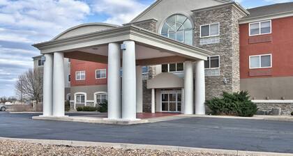 Holiday Express & Suites Portales by IHG
