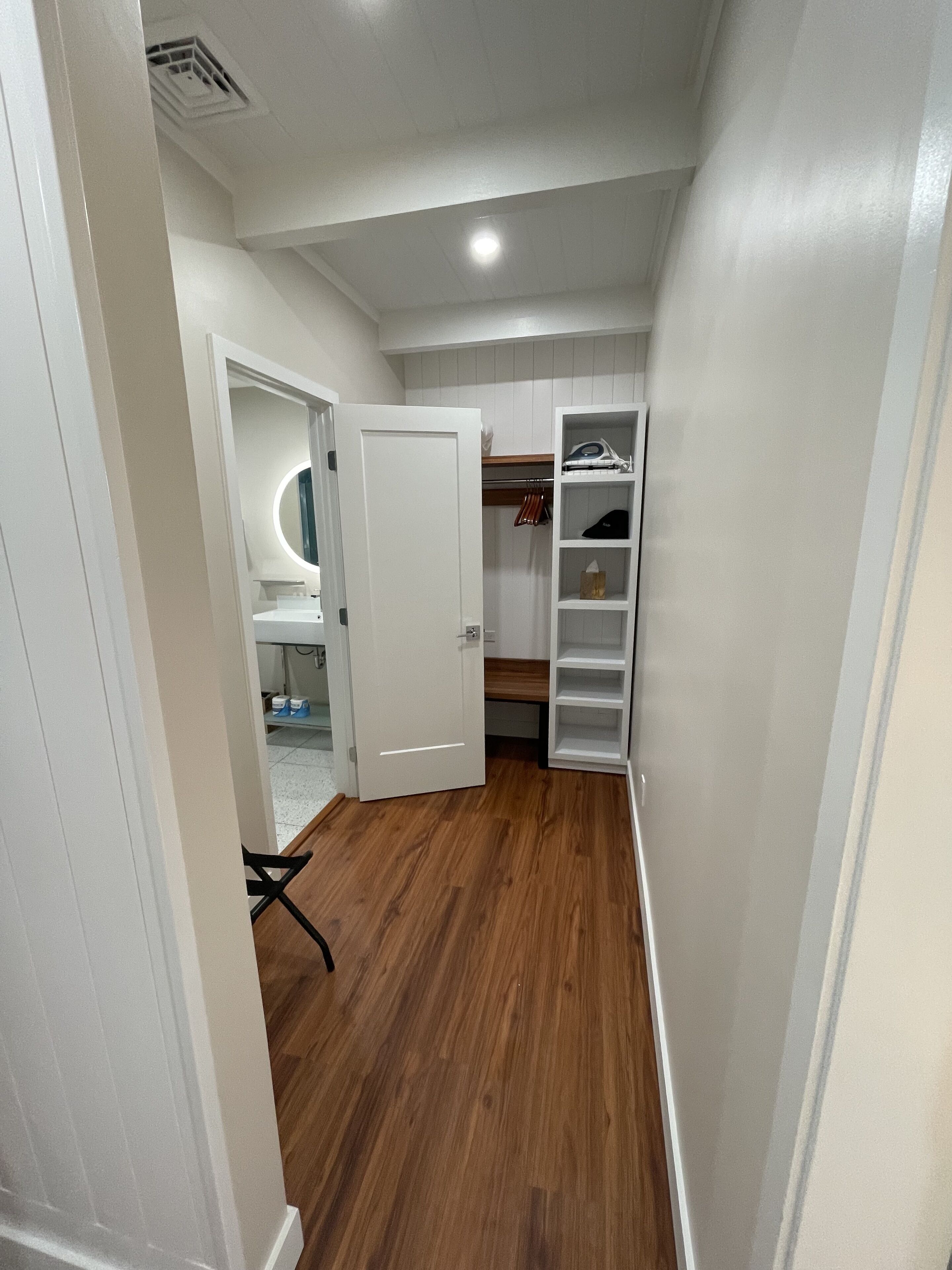 suite, 1 king bed with sofa bed, non smoking, oceanfront | 3 bedrooms, premium bedding, pillow-top beds, individually decorated