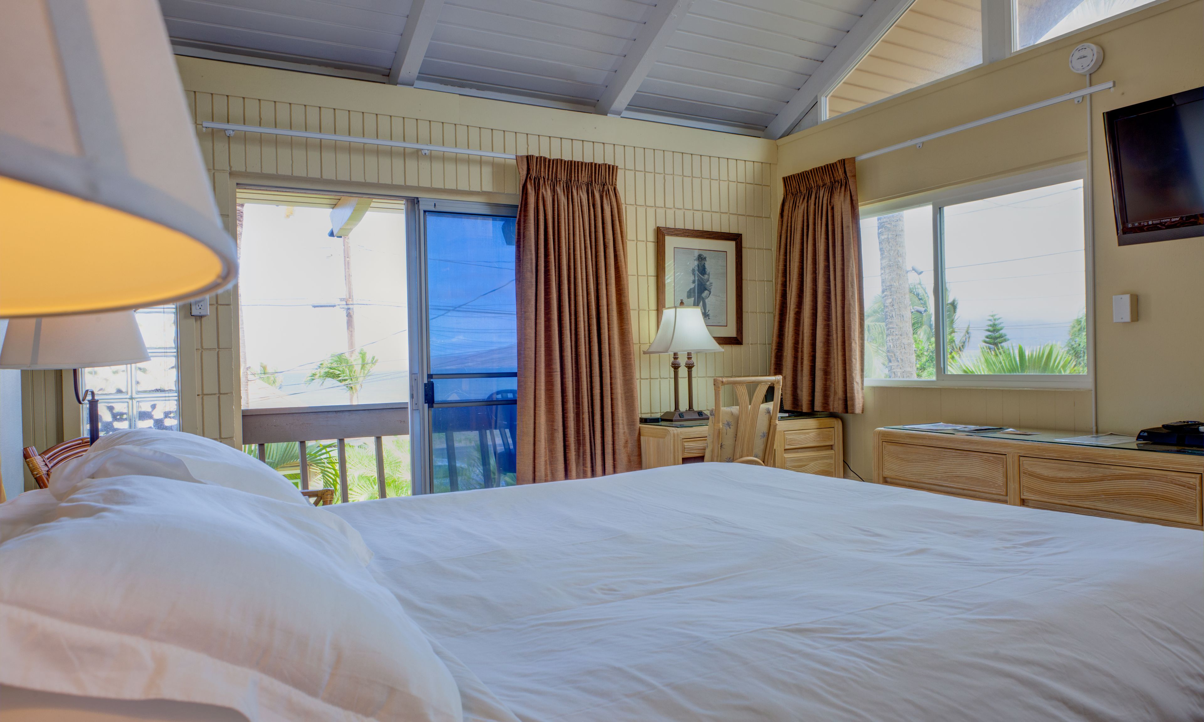 junior suite, 1 king bed, ocean view | 3 bedrooms, premium bedding, pillow-top beds, individually decorated