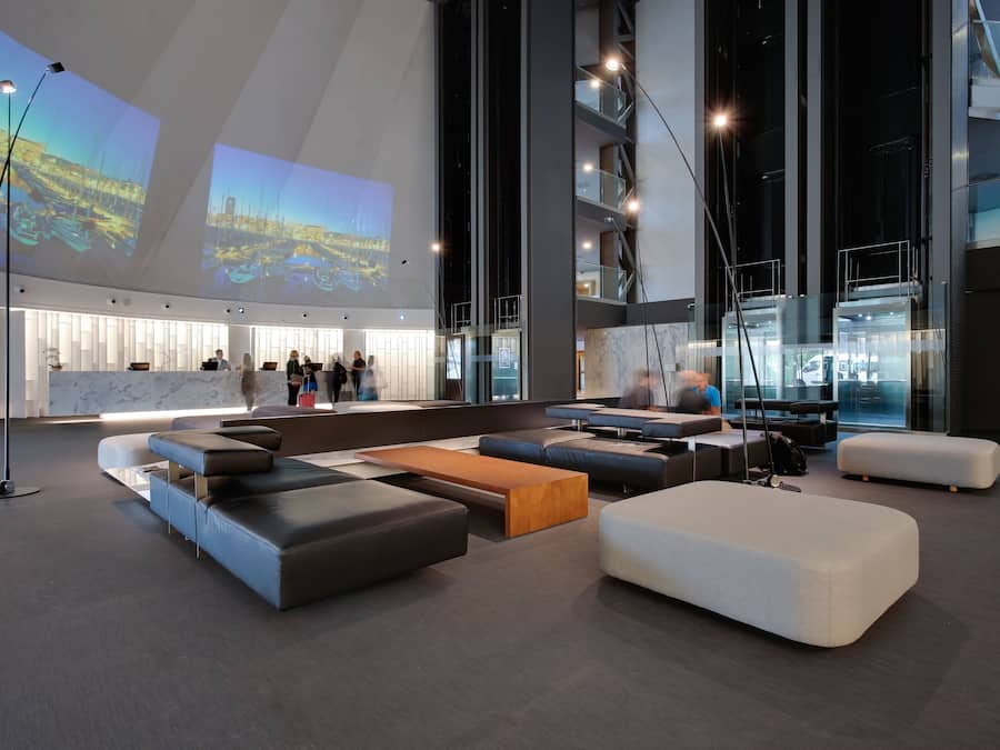 Sala de estar en el lobby