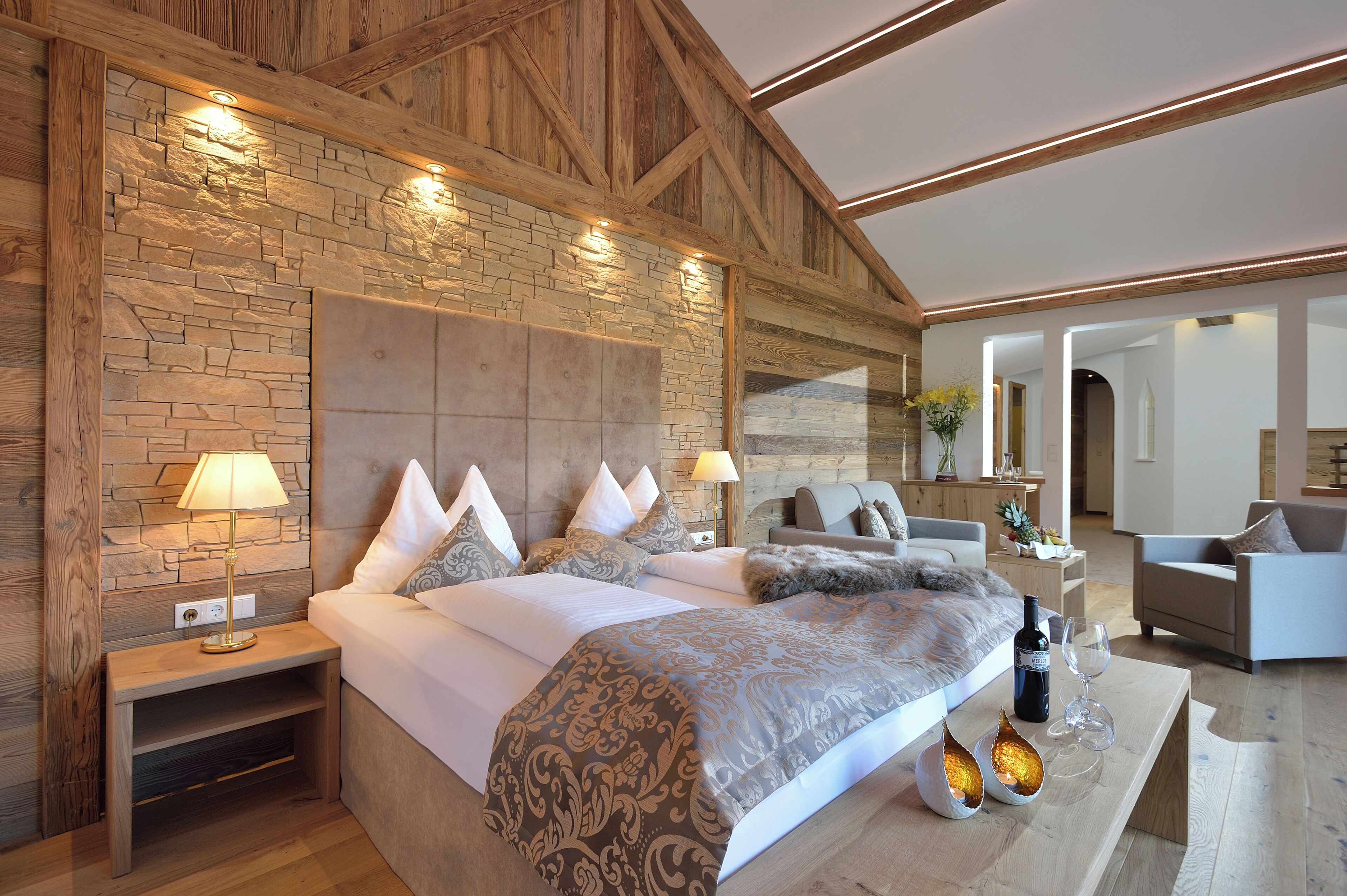 Penthouse, Mountain View | 1 bilik tidur, peralatan tempat tidur premium, bar mini 