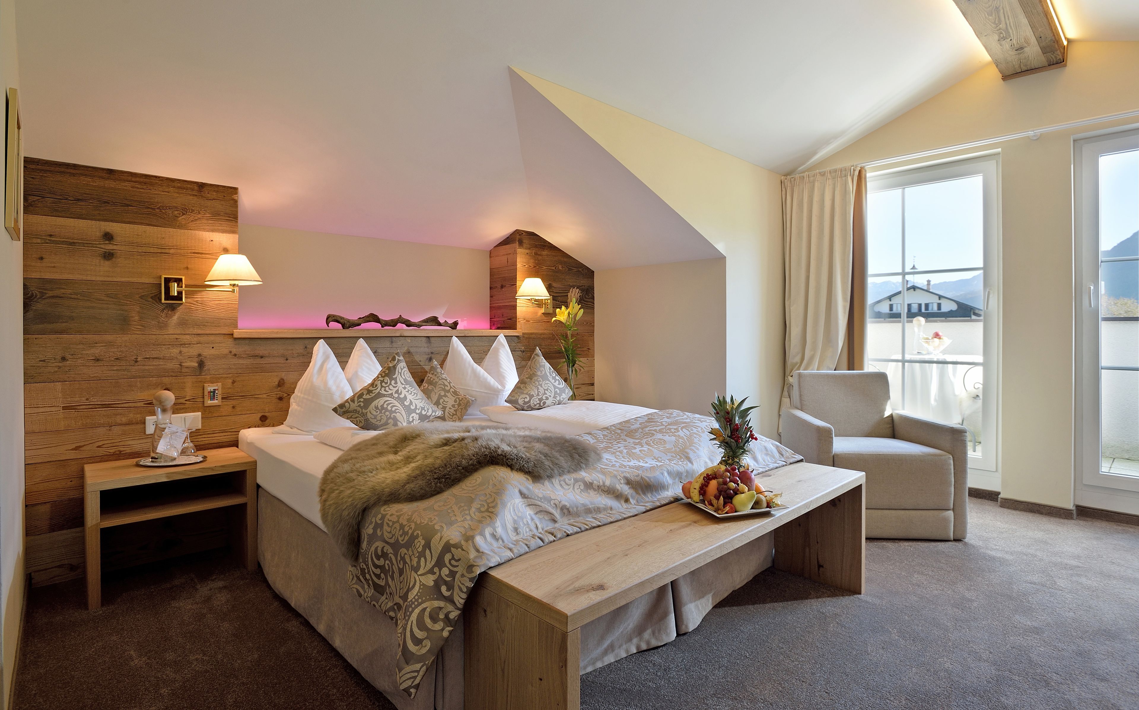 Studio, Mountain View | 1 bedroom, premium bedding, minibar, in-room safe