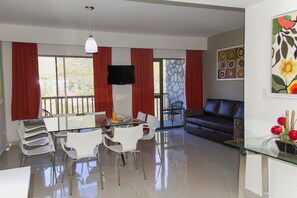 Suite superior, 2 habitaciones | Terraza o patio