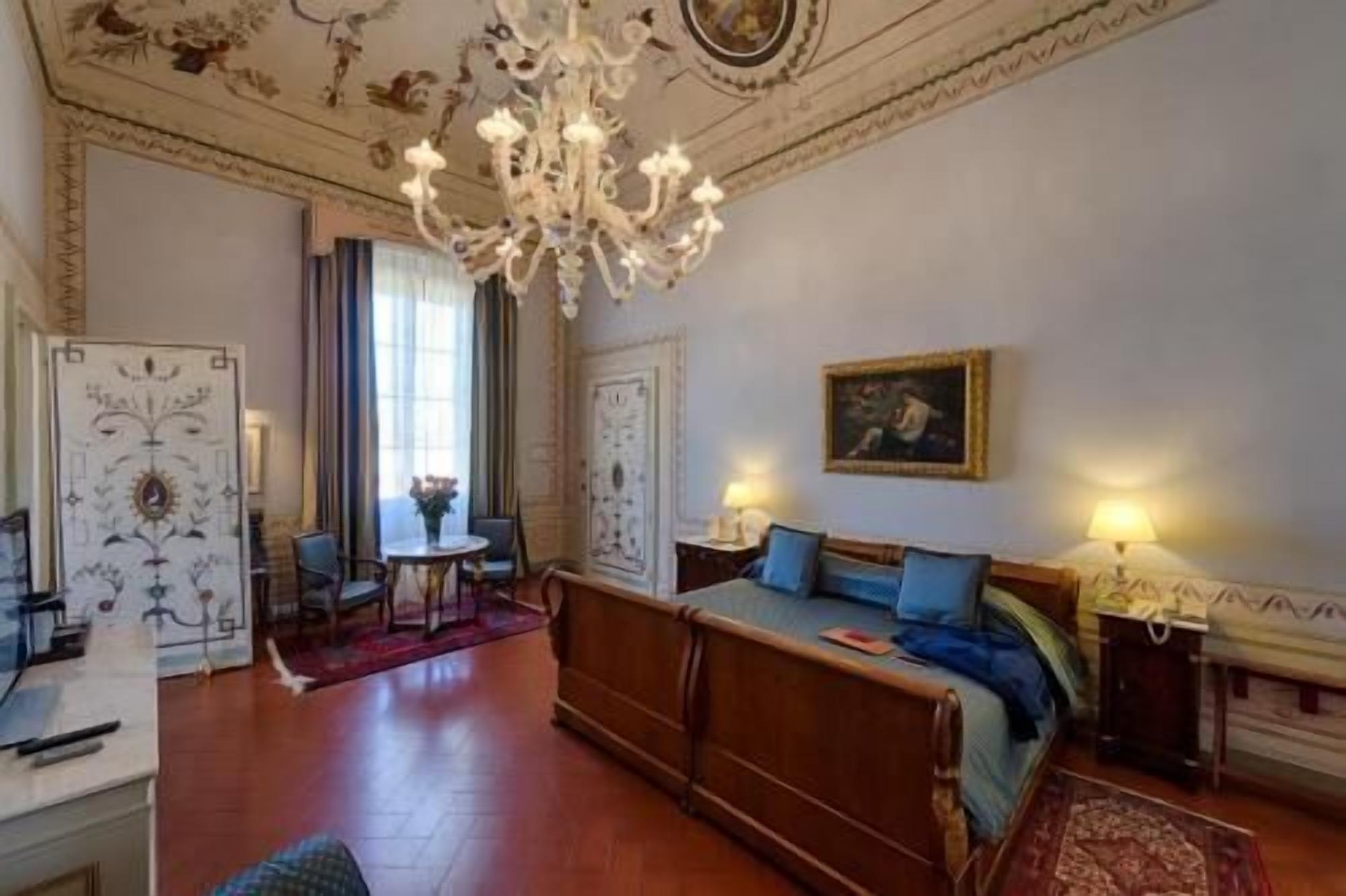 Minibar, in-room safe, desk, blackout drapes