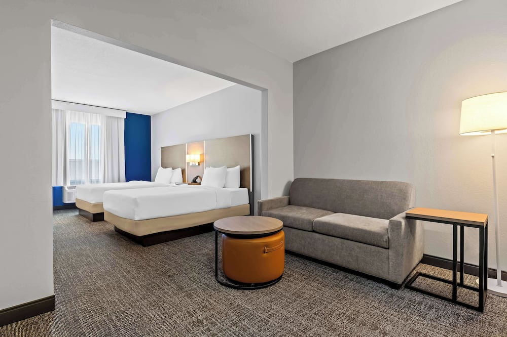 Spark by Hilton Catoosa