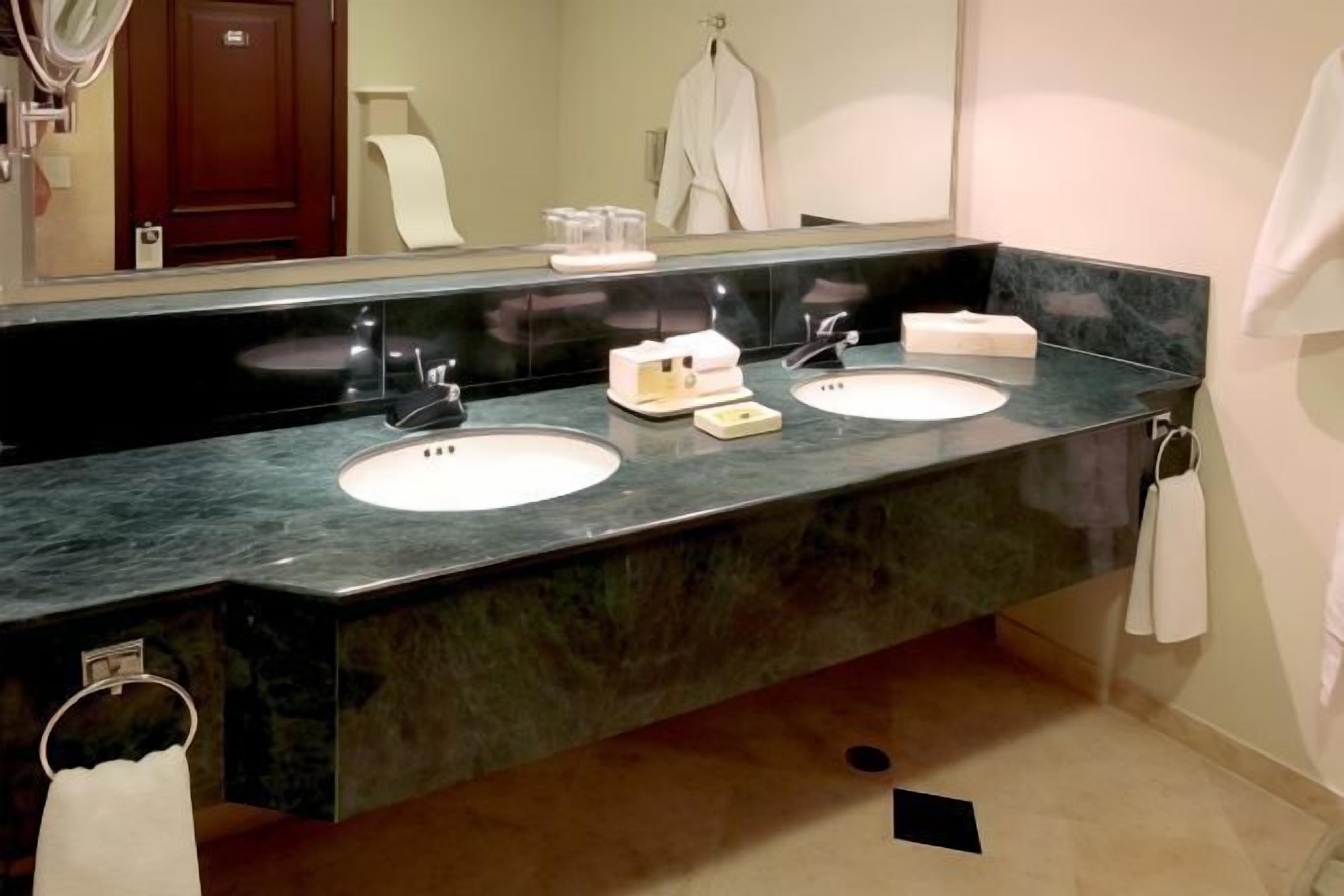 Bathroom | Shower, free toiletries, hair dryer, towels