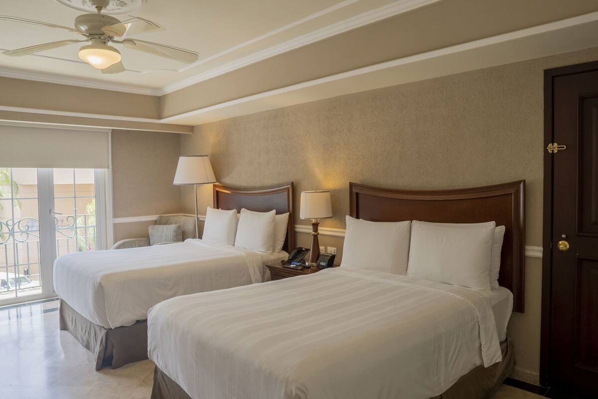 Frette Italian sheets, premium bedding, down comforters, pillowtop beds