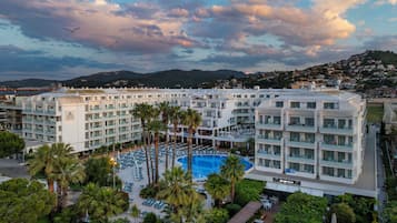 Mặt tiền nơi lưu trú