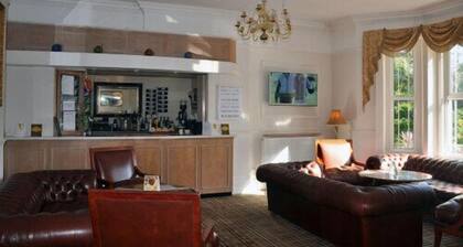 The Montague Hotel