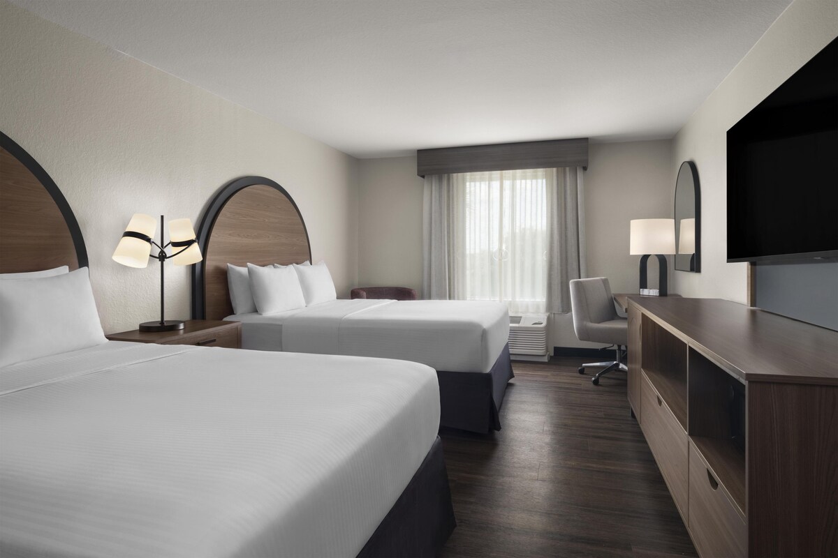 Standard Room, 2 Queen Beds, Accessible, Bathtub | Desk, laptop workspace, blackout drapes, iron/ironing board