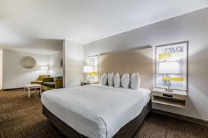 Suite, 1 cama King size, para no fumadores | Escritorio, espacio para trabajar con laptop y cortinas blackout 