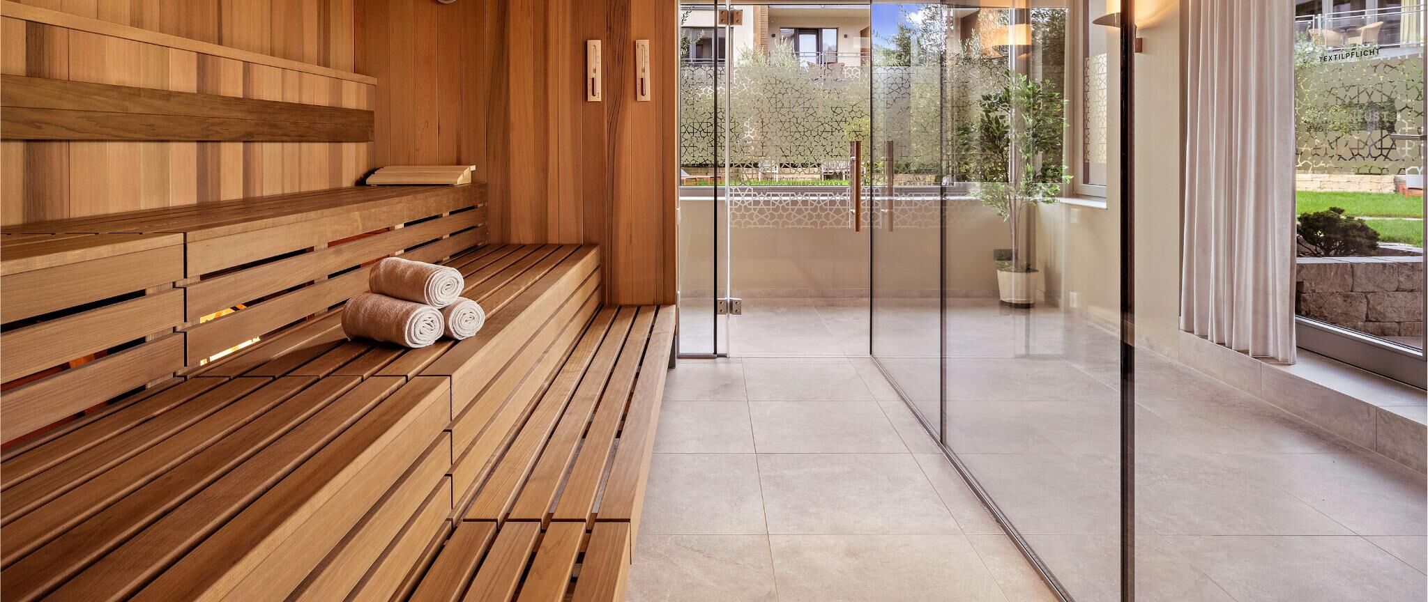 sauna, steam room, body treatments, aromatherapy, hot stone massages