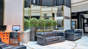 Lobby sitting area - Hotel Alegria El Mar (Santa Susanna)
