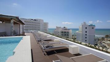 2 outdoor pools, open 10:00 AM to 7:00 PM, pool umbrellas, sun loungers