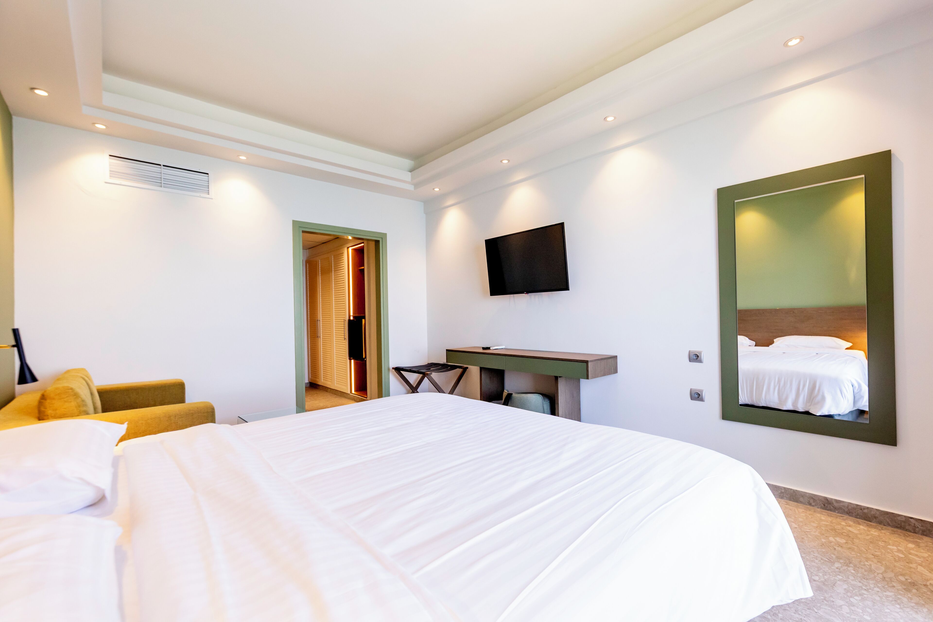 superior double room, sea view | 1 bedroom, desk, blackout curtains, iron/ironing board