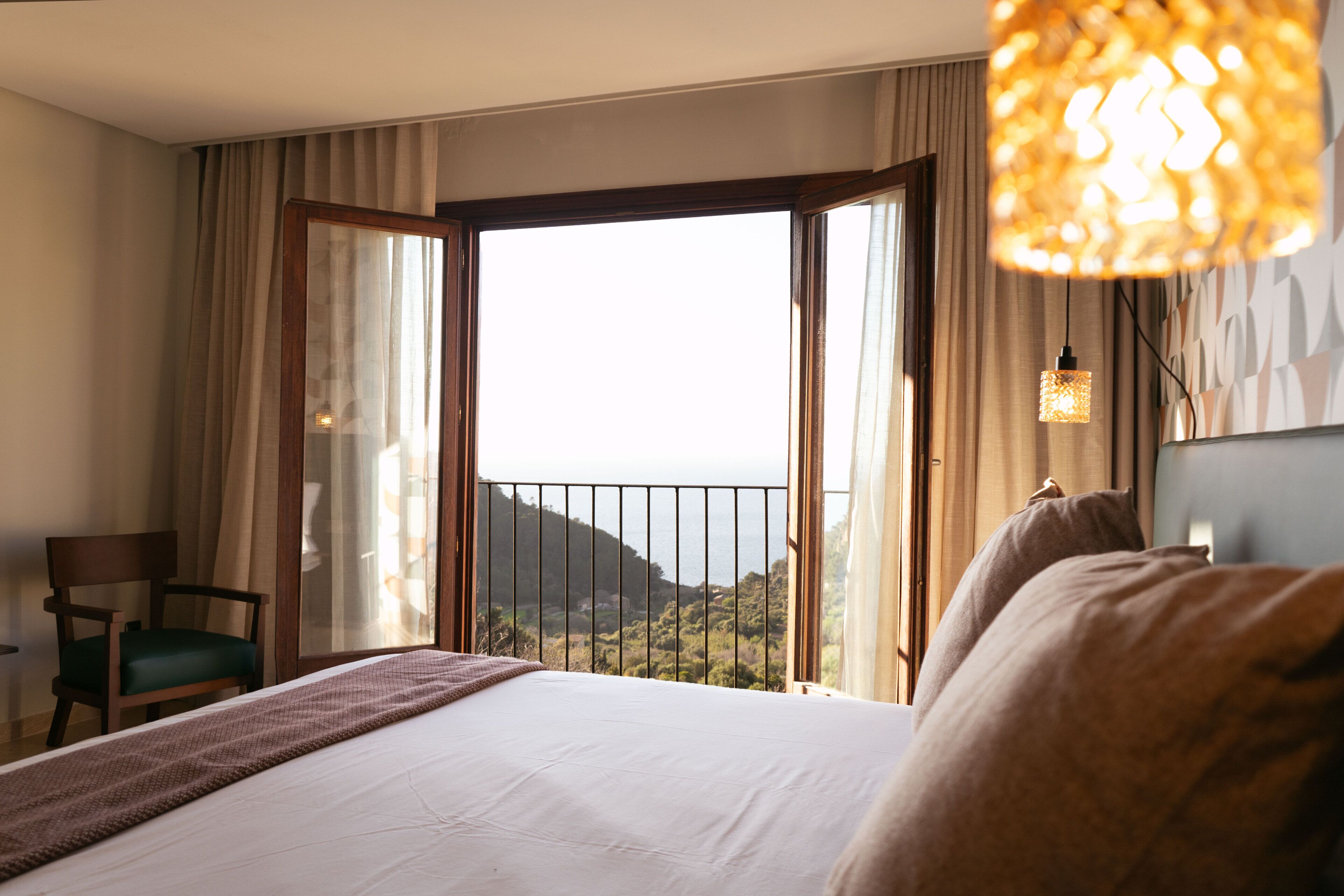 Panoramic double room, sea view Spa access not included | Egyptian cotton sheets, premium bedding, down comforters, in-room safe