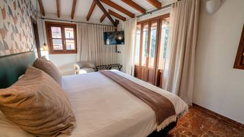 Panoramic suite, 1 bedroom, terrace, sea view Spa access not included | Egyptian cotton sheets, premium bedding, down comforters, in-room safe