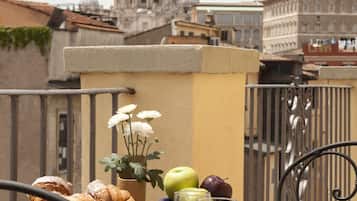 Superior Apartment, 1 Bedroom, Balcony, City View | Balcony