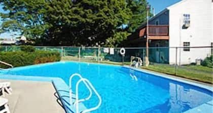 The Atlantic Motel