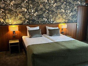 In-room safe, desk, blackout drapes, soundproofing
