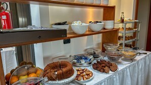 Termasuk sarapan bufet setiap hari 