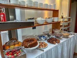 Desayuno buffet incluido todos los días