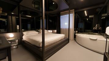 Chambre Exécutive, bain à remous | Literie hypoallergénique, coffres-forts dans les chambres, bureau