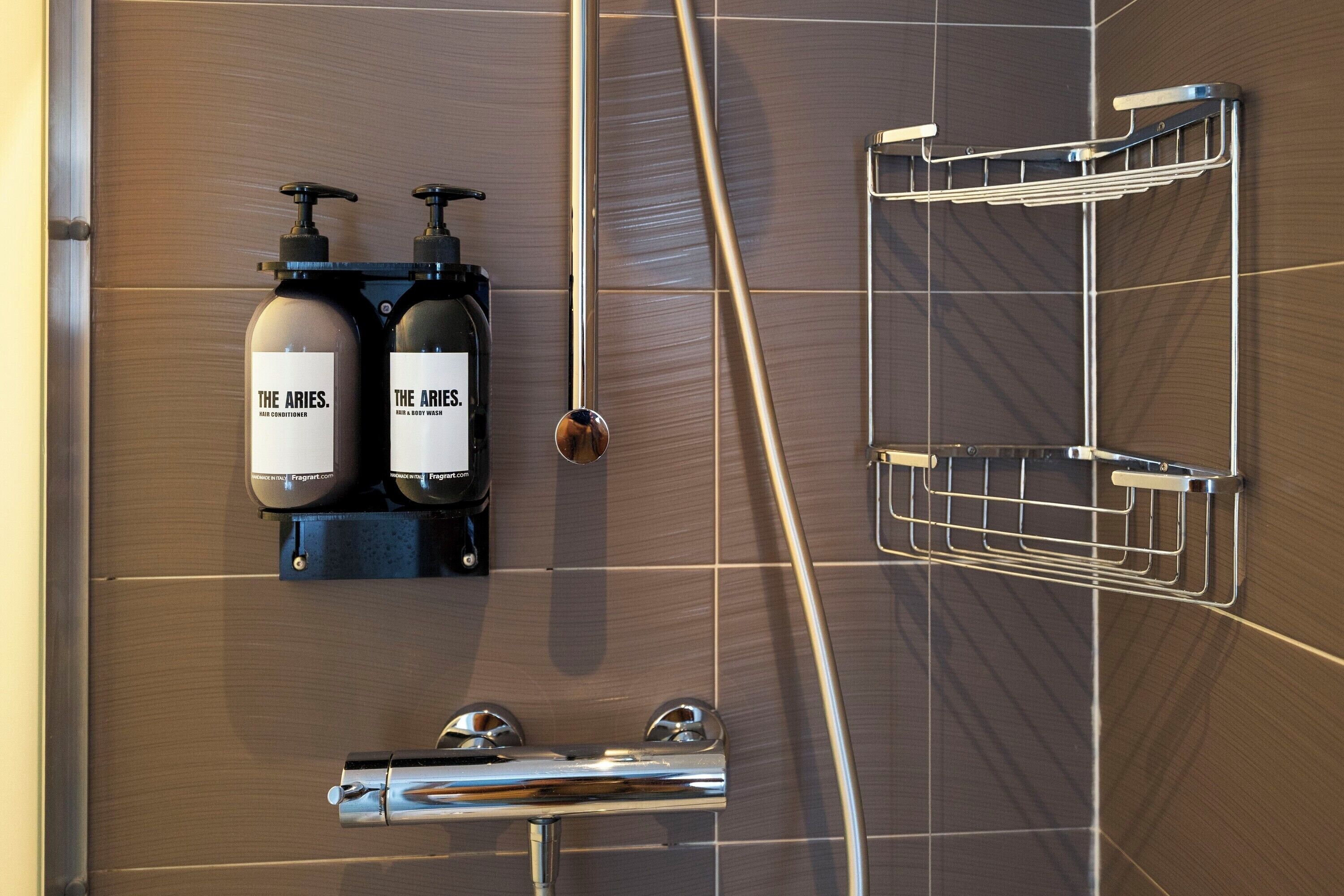 superior double room | bathroom | free toiletries, slippers, bidet, towels