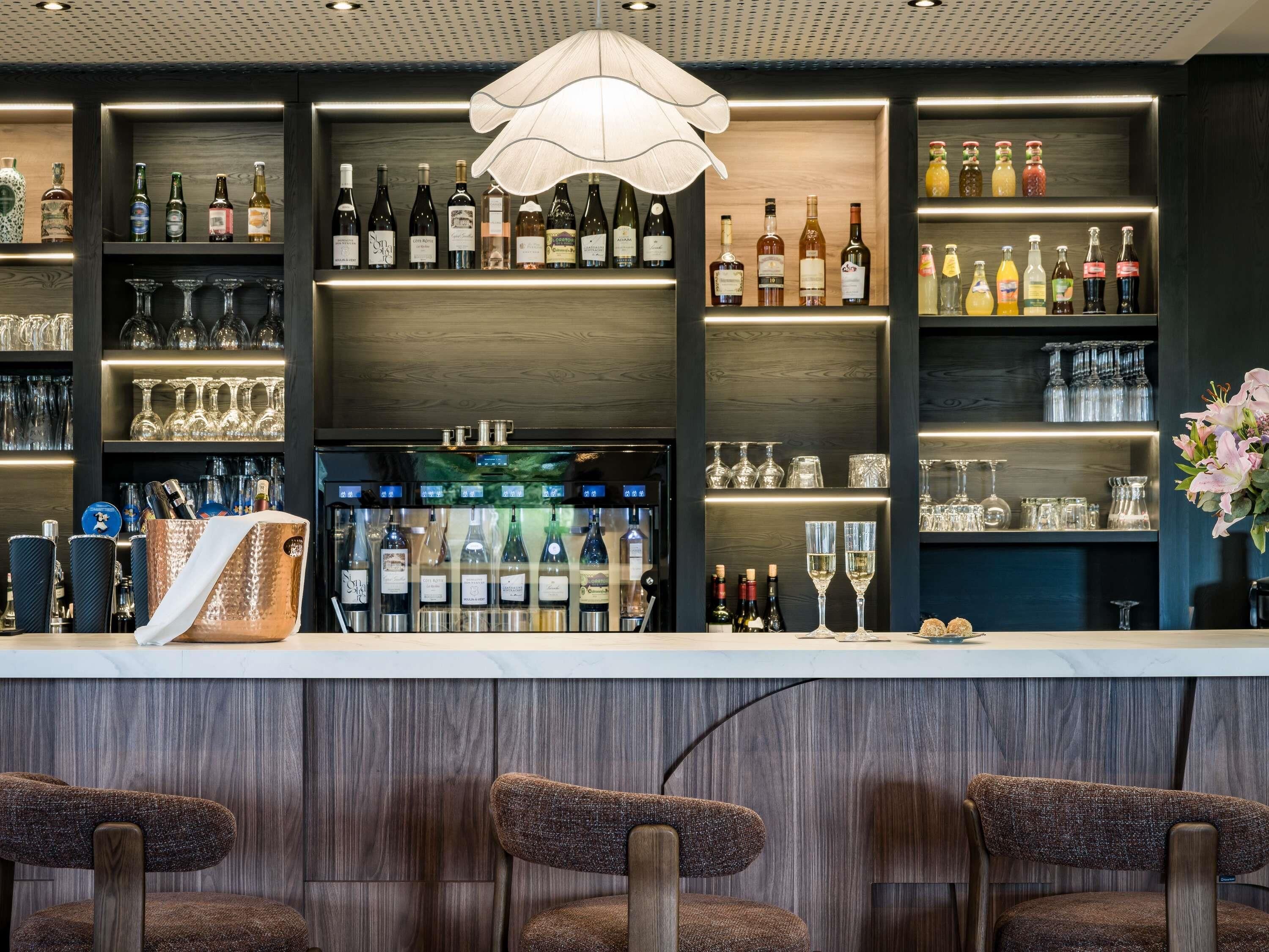 Bar (en el alojamiento)