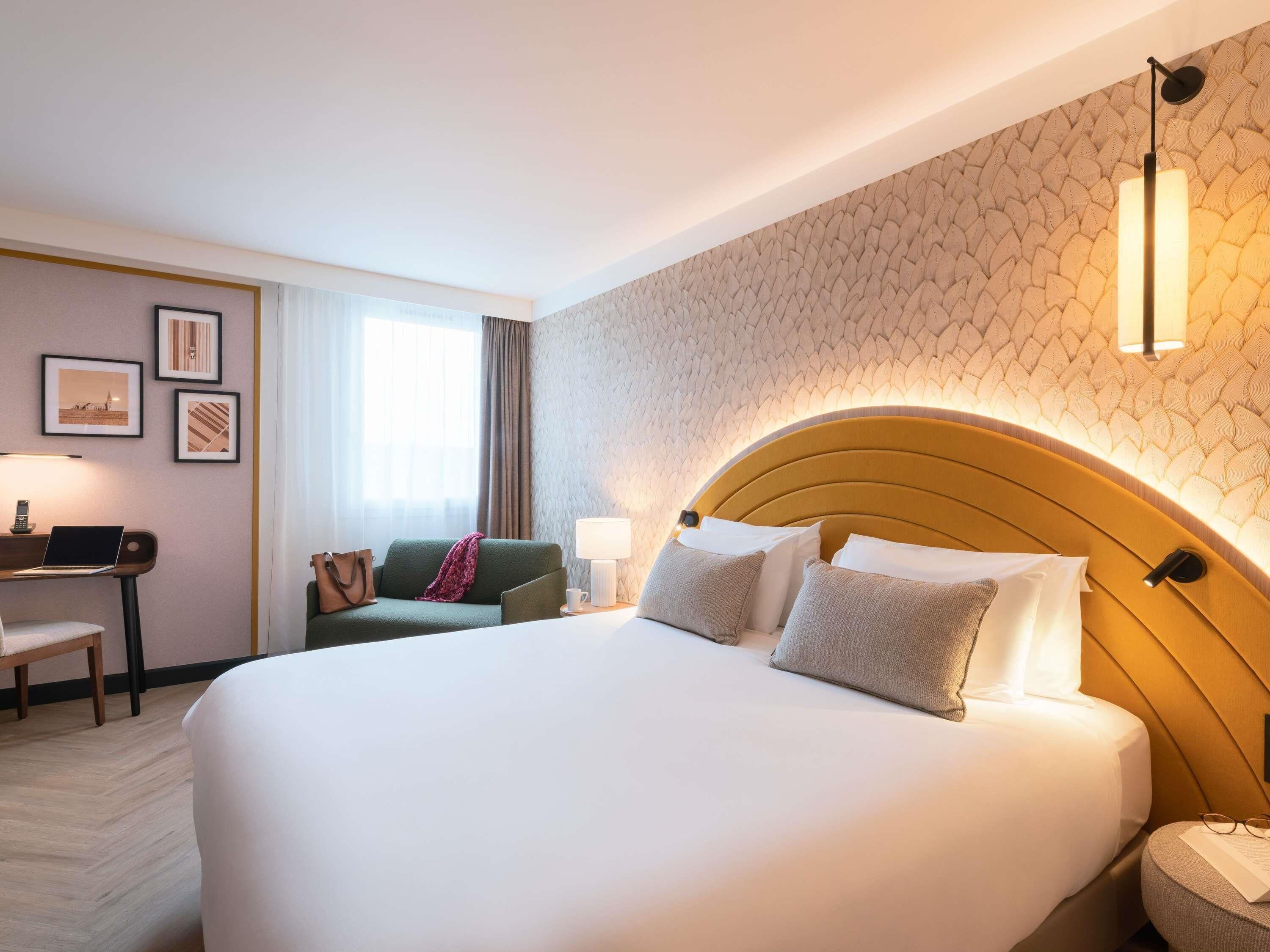 Privilege, Room, 1 King Bed with Sofa bed | Premium bedding, desk, laptop workspace, soundproofing