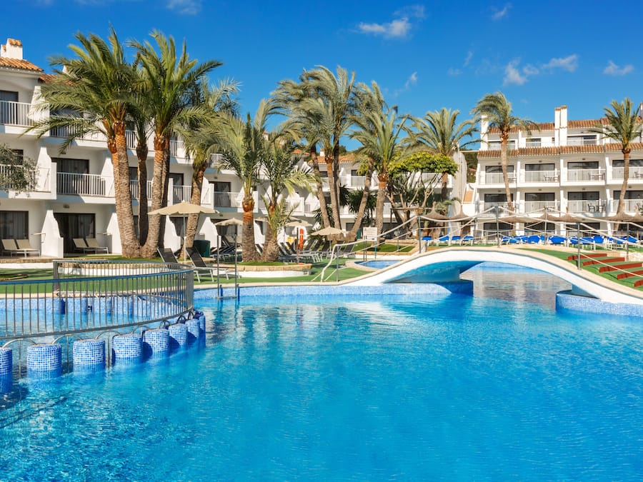 Sesongbasert utendørsbasseng