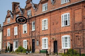 Exterior - The Scole Hotel (Diss)