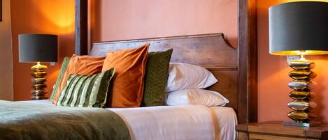 Double Room, Ensuite (4 poster)