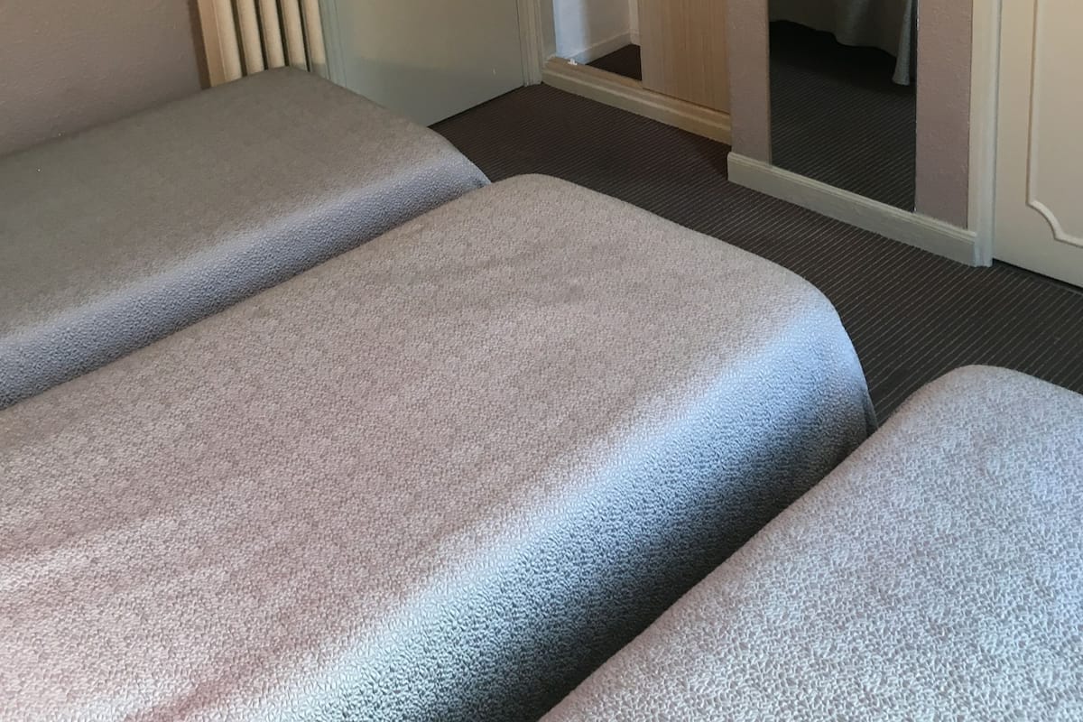 Triple Room | In-room safe, rollaway beds (surcharge), WiFi (free)