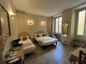 Classic-Dreibettzimmer