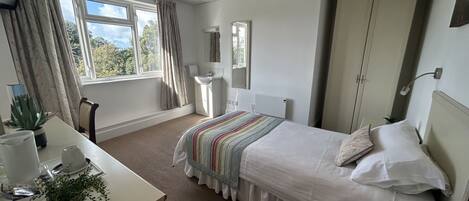 Superior Single Room with Ensuite | Premium bedding, memory foam beds, iron/ironing board, free WiFi