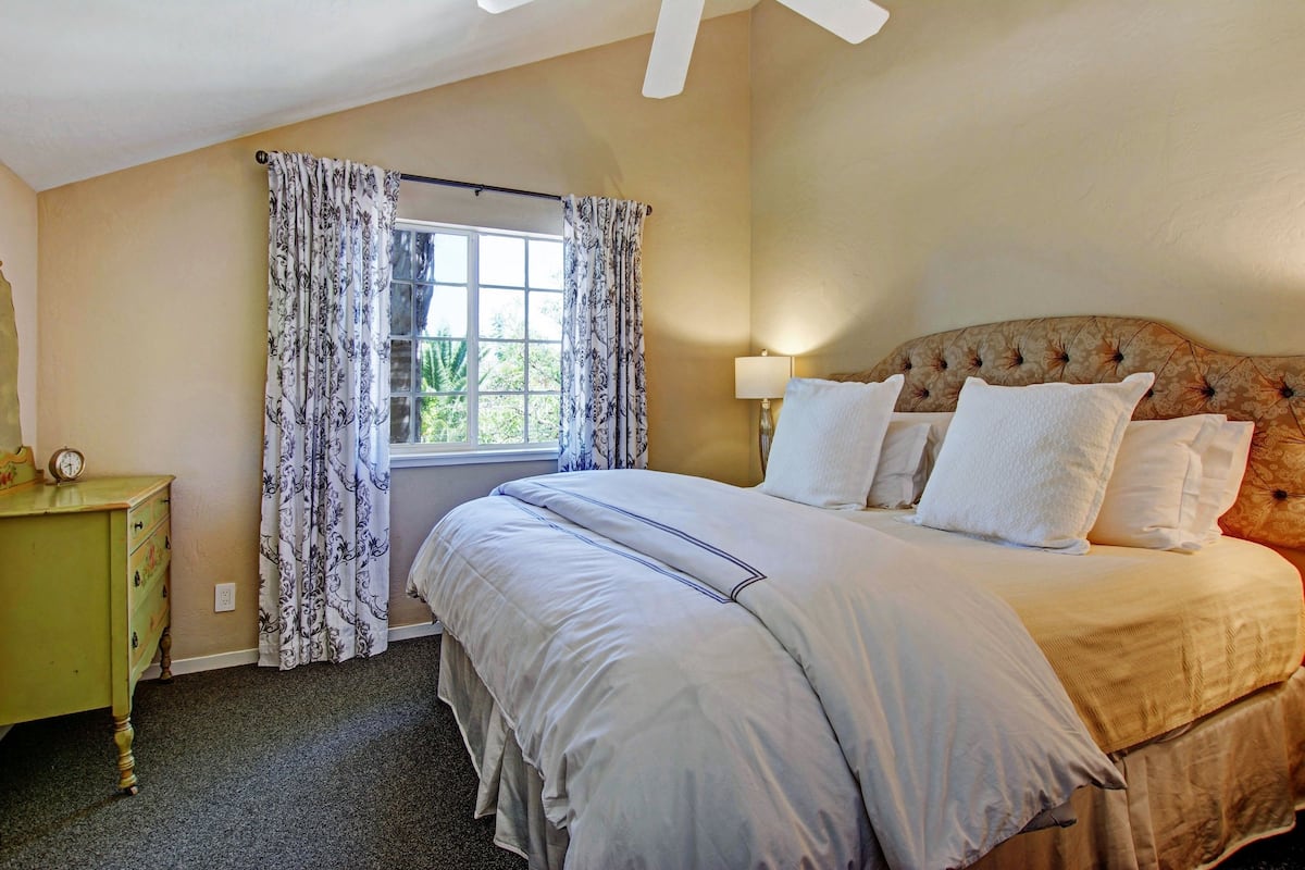 Suite, 1 King Bed with Sofa bed, Patio | 1 bedroom, premium bedding, down comforters, iron/ironing board