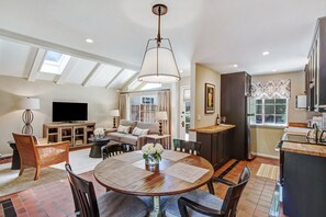 Suite, 1 King Bed with Sofa bed, Patio | Living area | TV - Bungalows 313 (Sonoma)