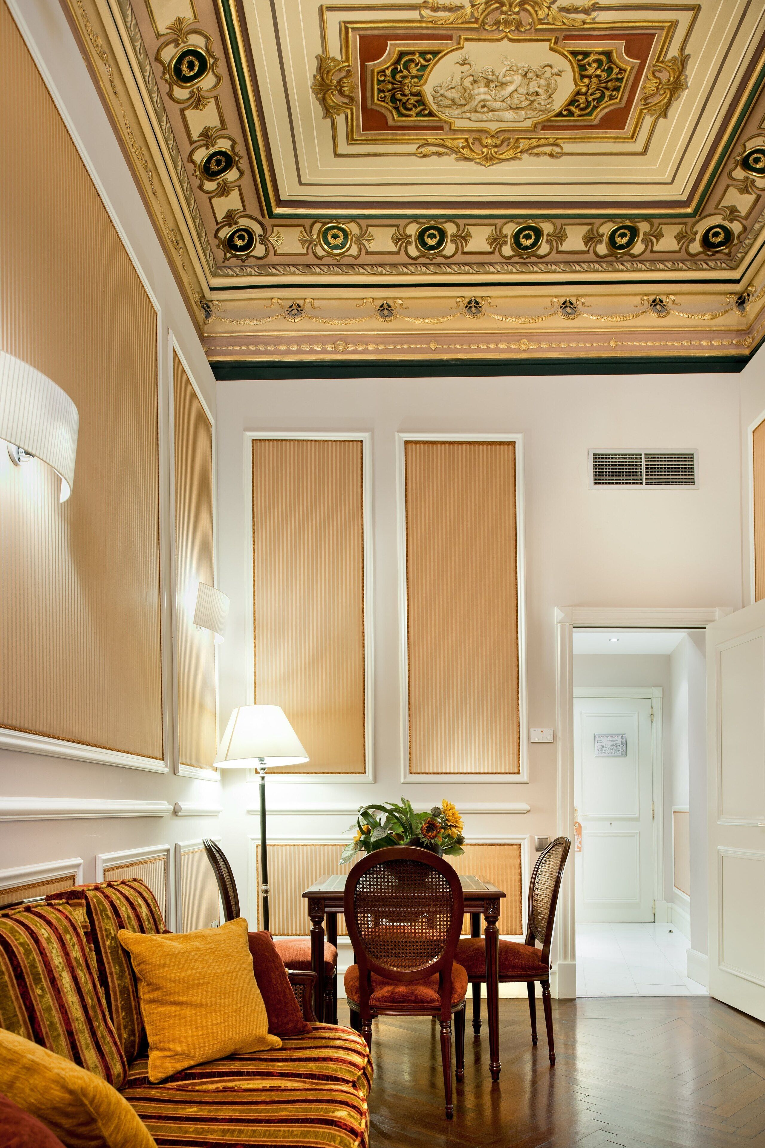 1 bedroom, minibar, in-room safe, desk