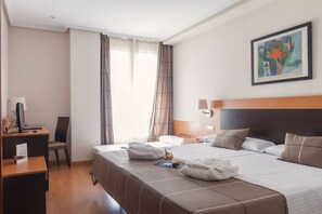 Minibar, in-room safe, blackout drapes, free WiFi