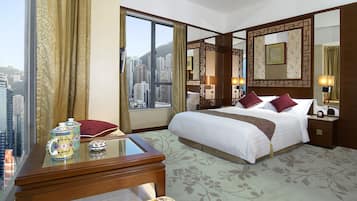 1 bedroom, in-room safe, desk, blackout drapes