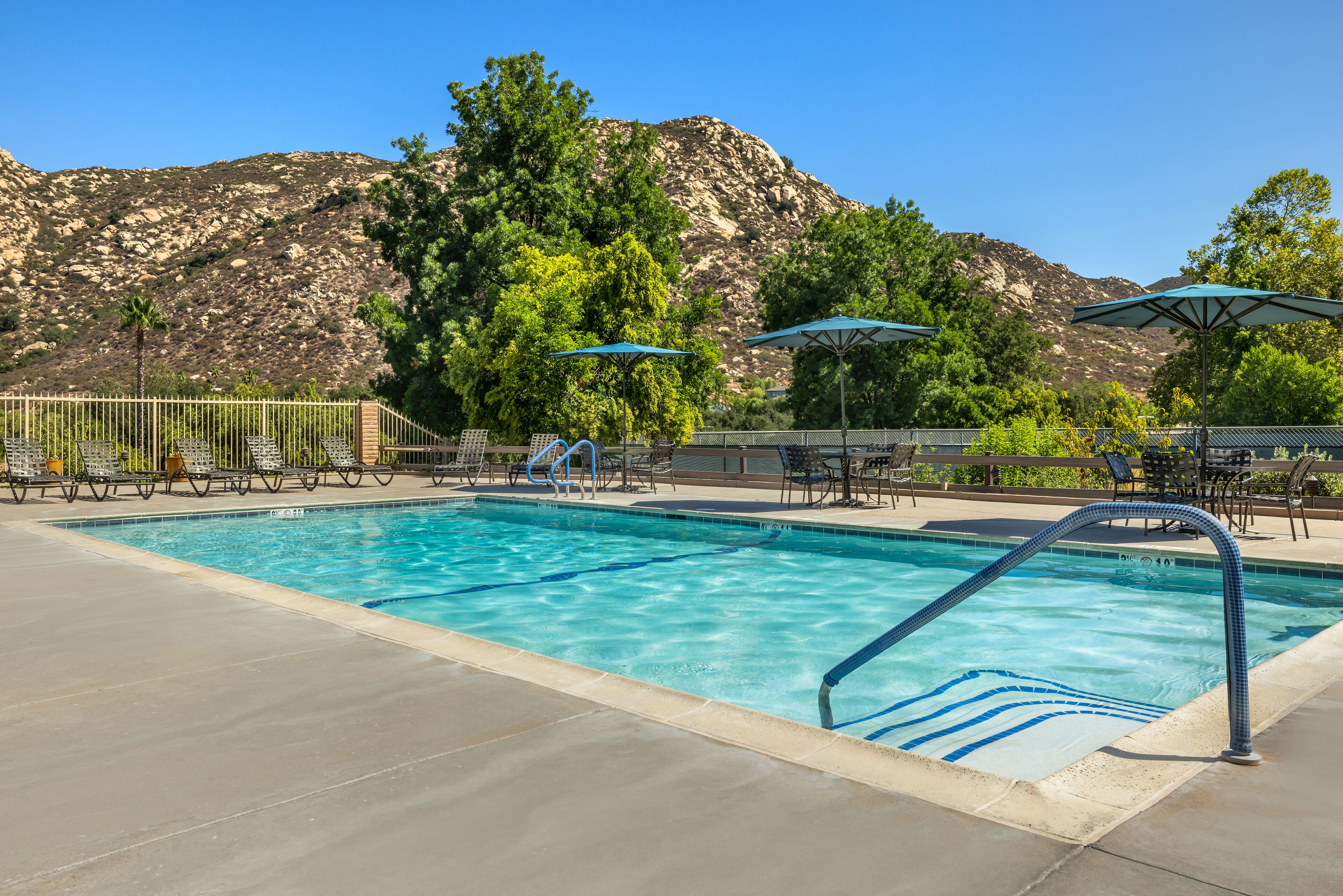 2 outdoor pools, open 8:00 AM to 9:30 PM, pool umbrellas, sun loungers