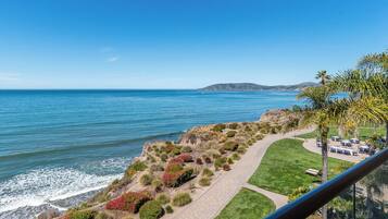 Suite, 1 habitación, frente al océano | 1 habitación, ropa de cama de alta calidad y edredón